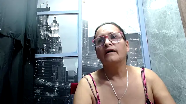 Nastylatinaxxx webcam