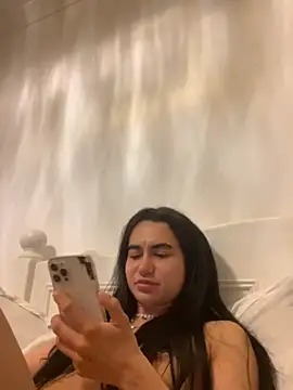 itsyourgirltee webcam