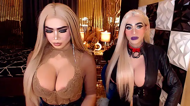 MonstrousCockDiva webcam