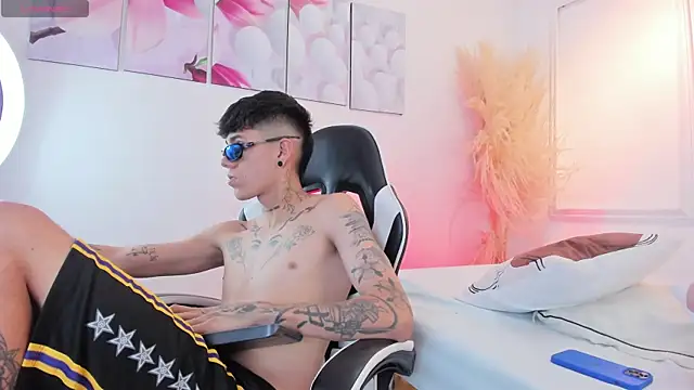 Tommy_valverde webcam