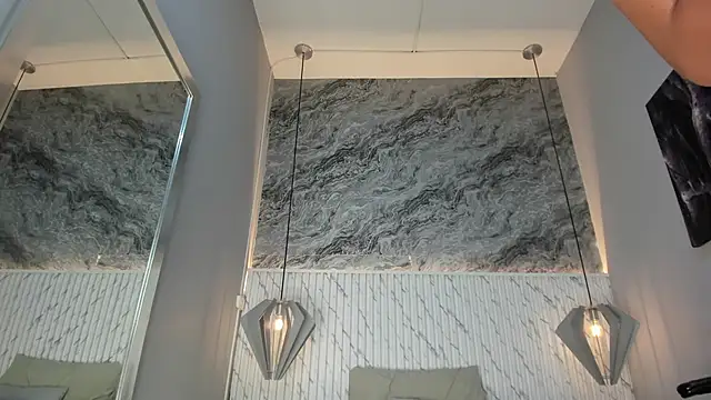 Esmeralda__18 webcam