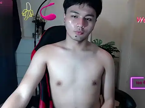 urasiantwink69 - Urasiantwink69's free webcam - UK Sex Cams