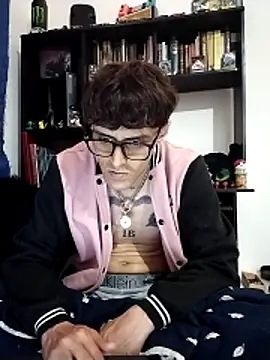 AoA-BoyStudent webcam