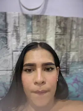 Webcam Model (Valery_lux16) is live