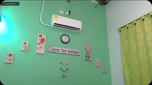 lucerodelamanana343 webcam