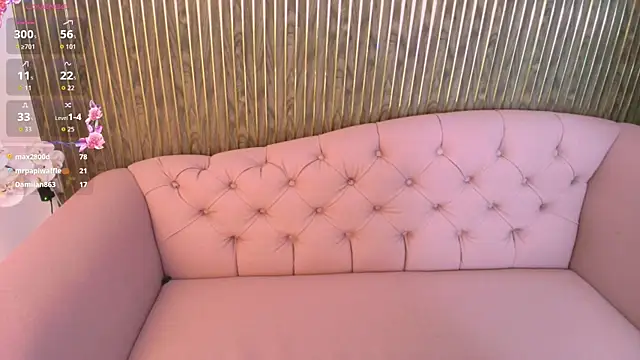 Aminaa_Kaarim webcam