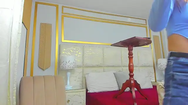 CharloteANDmaite webcam