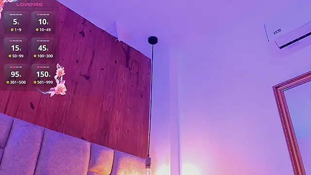 camilaa_smith_ webcam