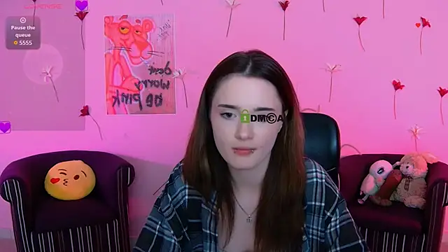 liana_kisses - Liana_kisses's free webcam - UK Sex Cams