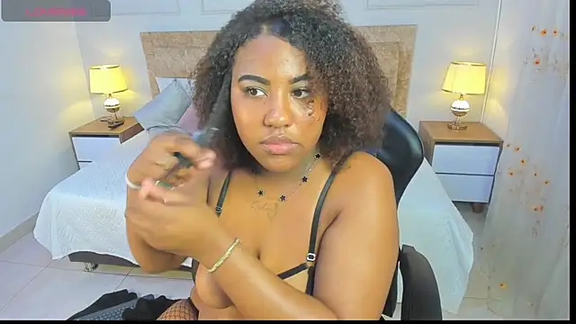 lula__love - Lula__love's free webcam - UK Sex Cams