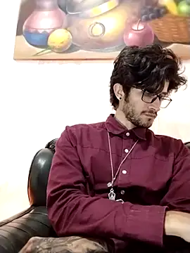 Loggan_donnelly webcam