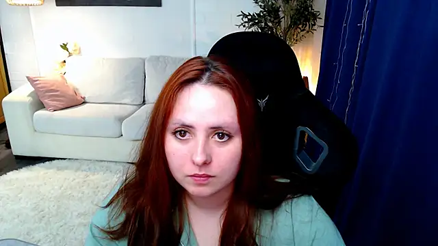 Hennessy_bunny webcam