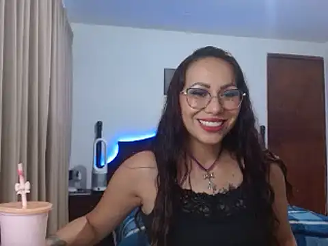 AloLovely_ webcam