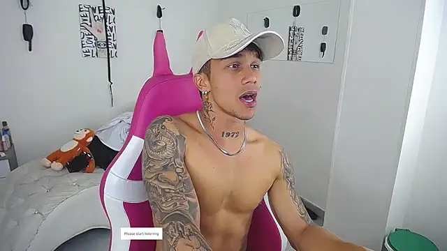 Leonard_Price webcam