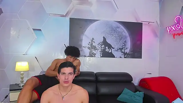 Spicy_guys webcam