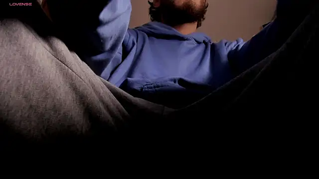 s_sven03 - S_sven03's free webcam - UK Sex Cams