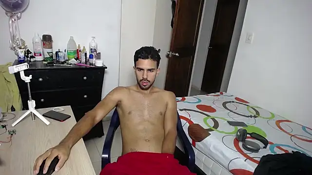 DiegoDesire20 webcam