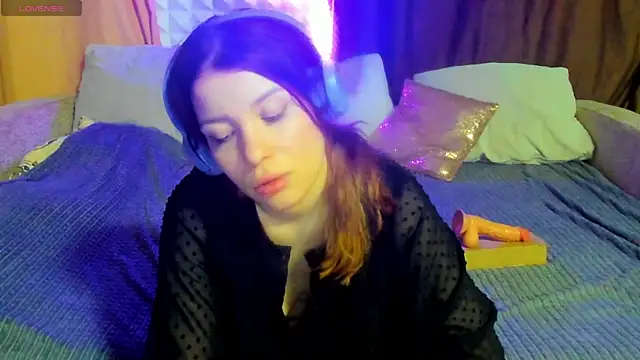 Eva_purrr_ webcam