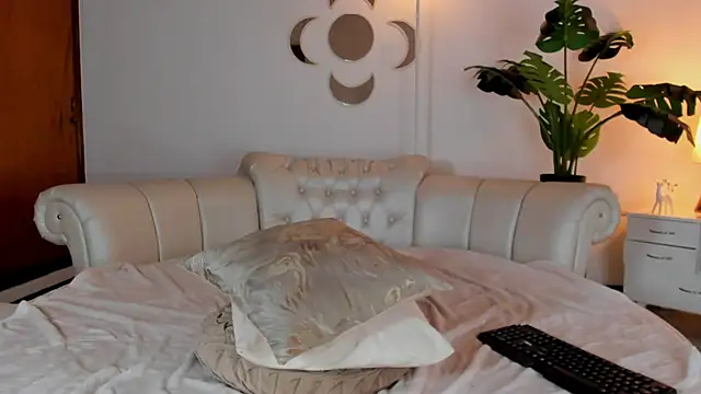 Abbie_Jones18 webcam