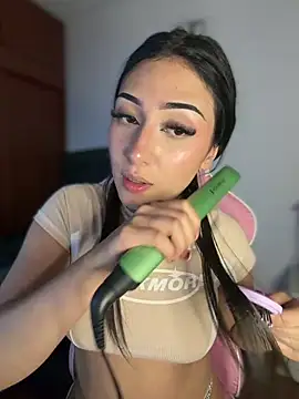 Lilith_blaze_Fg webcam