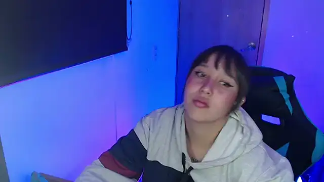 Skarlet_Adams28 webcam