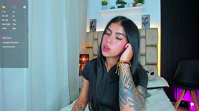 little_sophie18 webcam