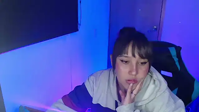 Skarlet_Adams28 webcam