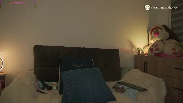 samanthaa_ webcam