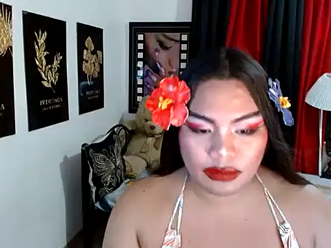 TSbrianaHugeCock webcam