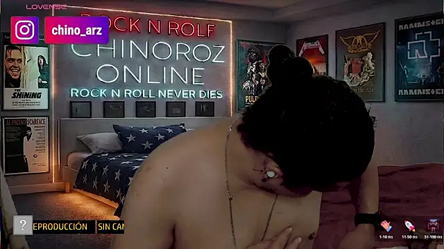 chino_roz webcam