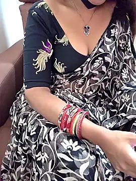 roja-telugu777 (F young) - keep ice cubes on nipples