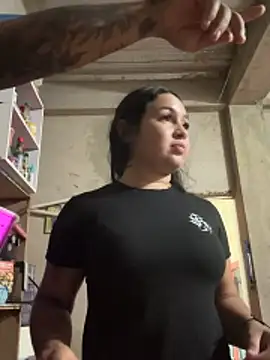 Pretty_Isadora webcam