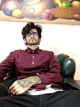 Loggan_donnelly webcam