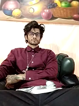 Loggan_donnelly webcam