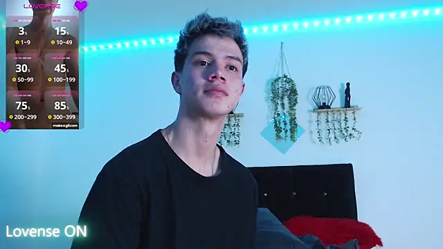 nicktorn - Nicktorn's free webcam - UK Sex Cams