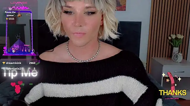 HelenSpellman webcam