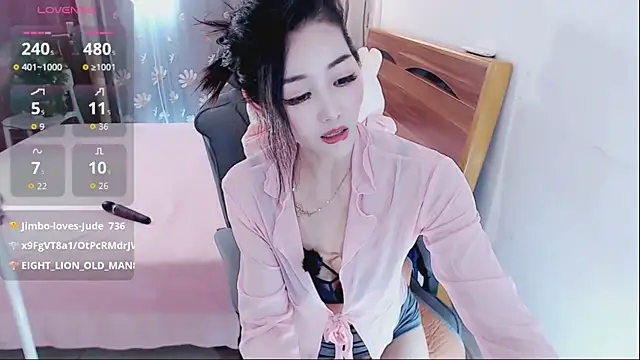 美女yaoyao-baby520在线直播