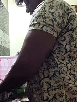 yamini1431 - Yamini1431's free webcam - UK Sex Cams