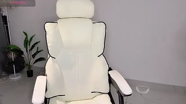 美女Yukiy8877在线直播