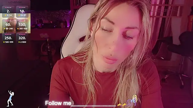 anniegold_ - AnnieGOld_'s free webcam - UK Sex Cams