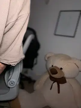 Zarahs_Blare1 webcam