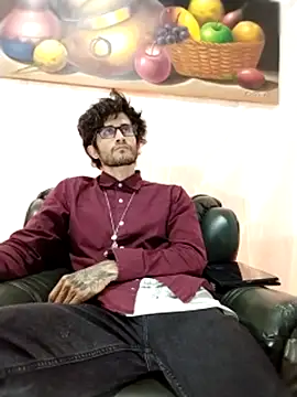 Loggan_donnelly webcam