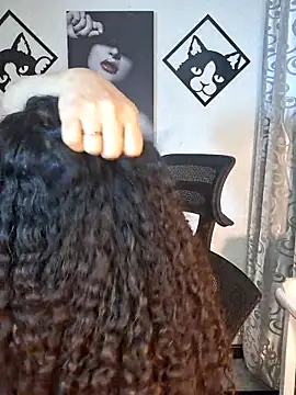 Webcam Model (Lina_444)  is live.Free join now!