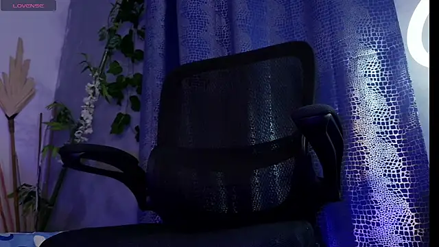 eithan_jonnes webcam