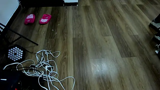 Alma_Monclair_ webcam