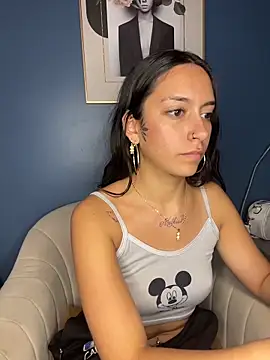 DulceLatinaxo webcam