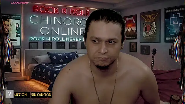 chino_roz webcam