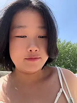 美女goudanlove在线直播