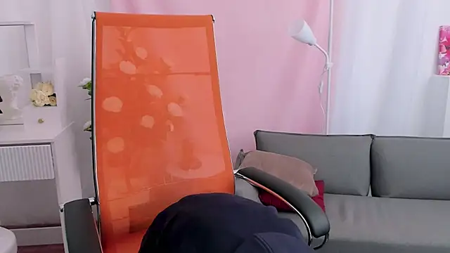 sirenmystiq - SirenMystiq's free webcam - UK Sex Cams