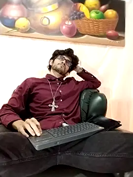 Loggan_donnelly webcam